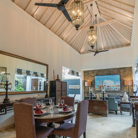 Mosan House - Unique Art-Filled Gem In Perfect Location A Short Walk From The Beach Or Seminyak Square Including Ac Office For Remote Working Eksteriør billede