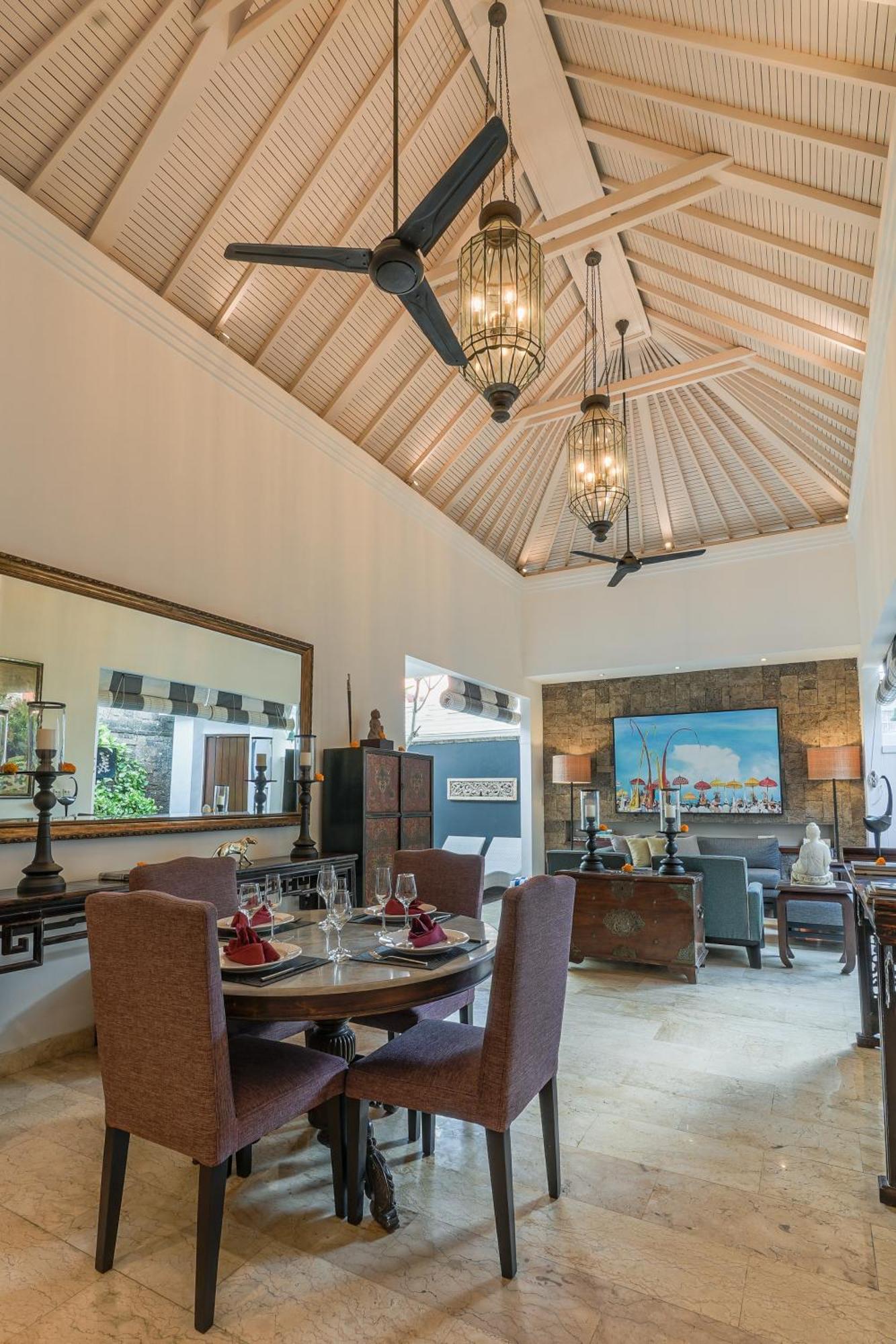 Mosan House - Unique Art-Filled Gem In Perfect Location A Short Walk From The Beach Or Seminyak Square Including Ac Office For Remote Working Eksteriør billede