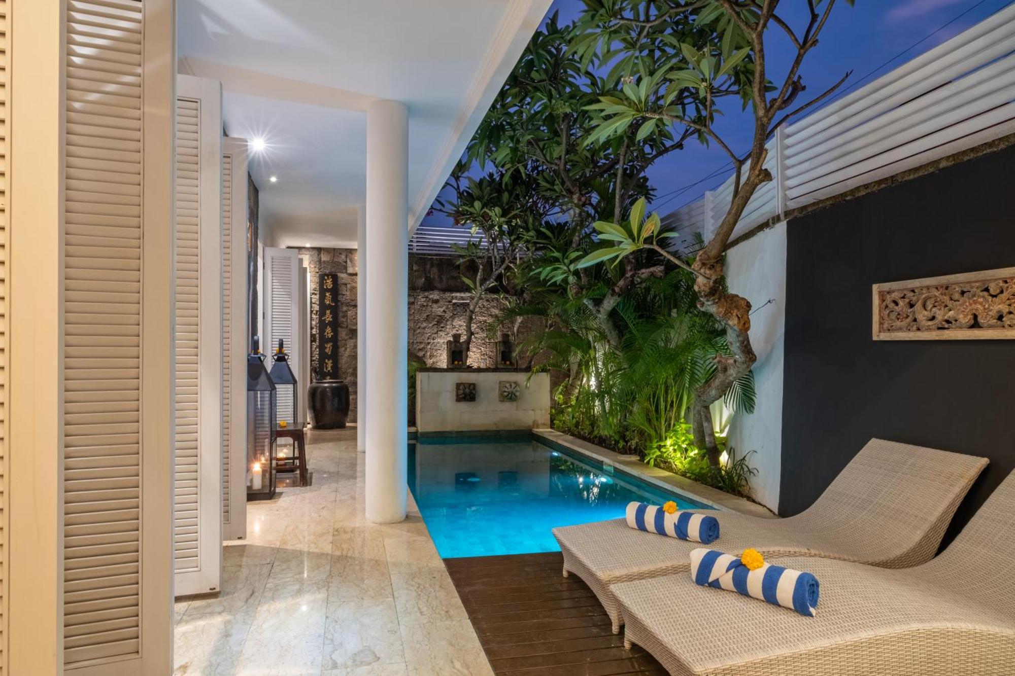 Mosan House - Unique Art-Filled Gem In Perfect Location A Short Walk From The Beach Or Seminyak Square Including Ac Office For Remote Working Eksteriør billede