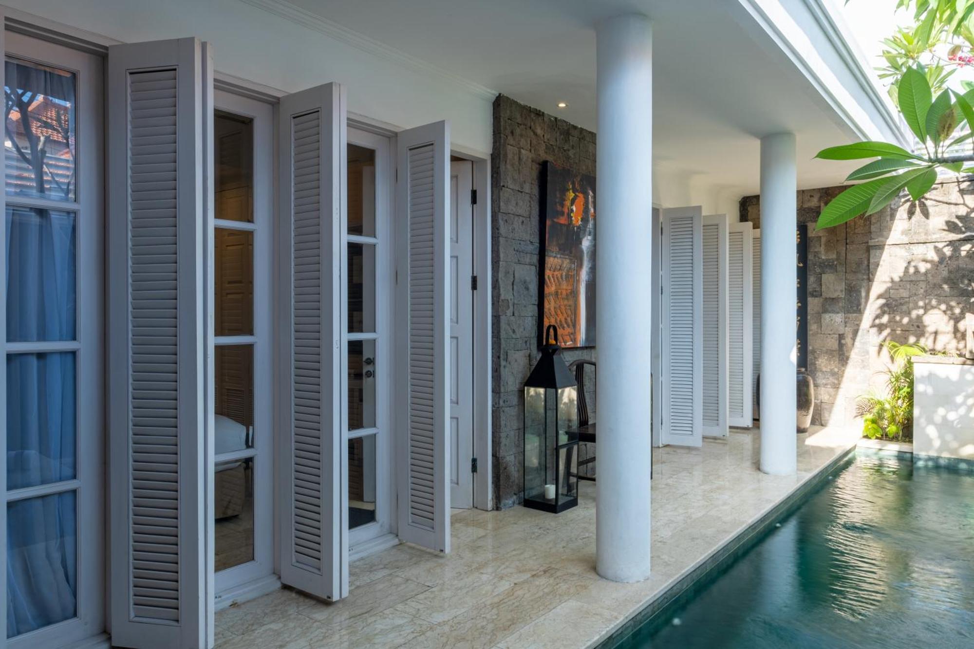 Mosan House - Unique Art-Filled Gem In Perfect Location A Short Walk From The Beach Or Seminyak Square Including Ac Office For Remote Working Eksteriør billede